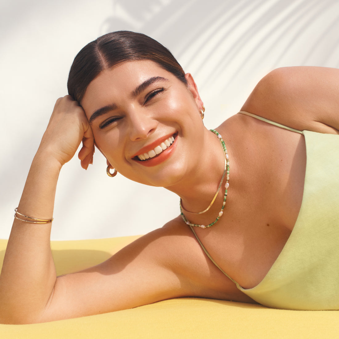 sun-101/how-to-get-a-sunless-glow-no-tanning-required
