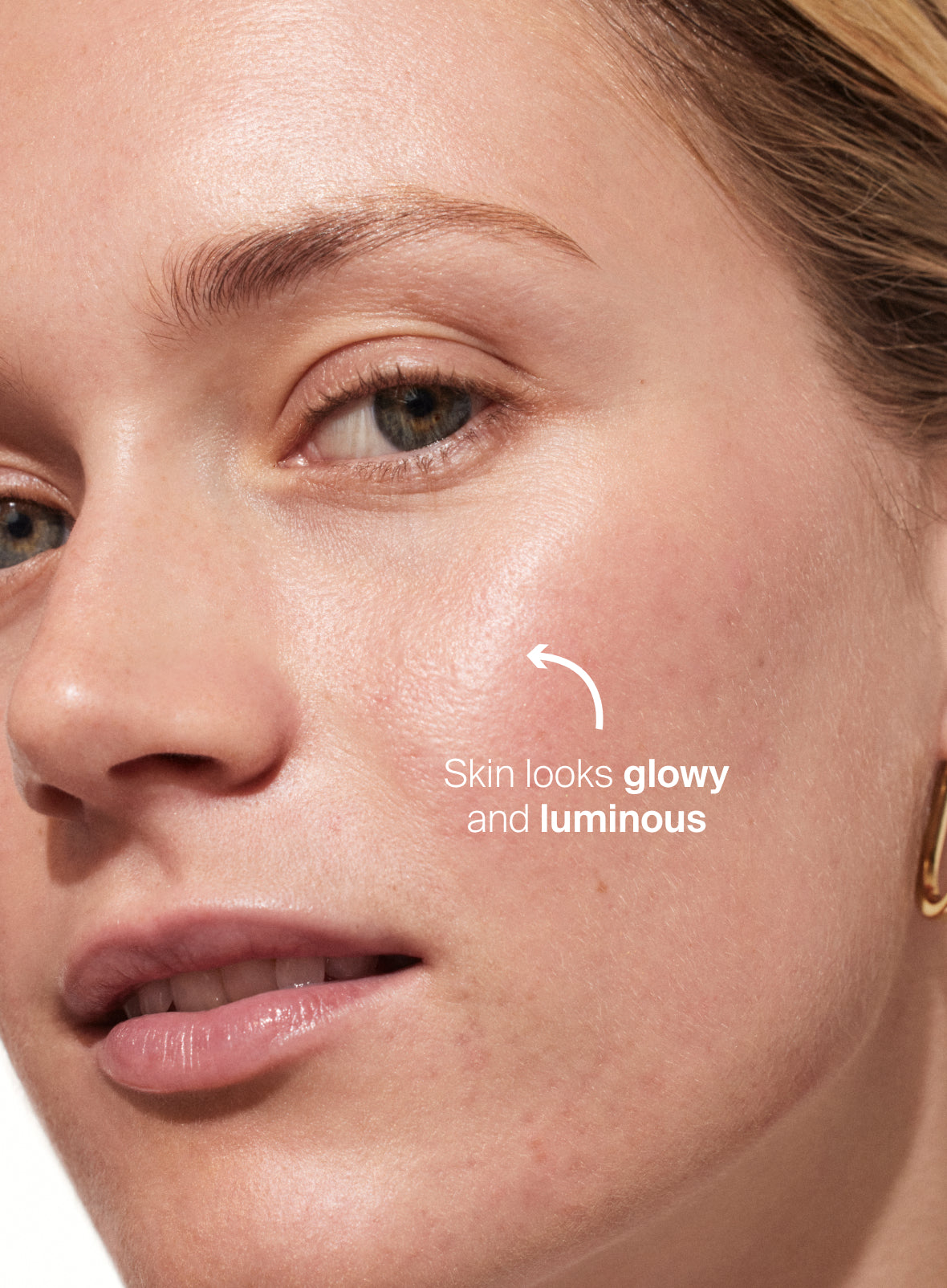 Supergoop! Glowscreen SPF 40 Sunrise / 1.7 fl. oz. , Glowscreen SPF 40 Sunrise / 2.5 fl. oz. and Glowscreen SPF 40 Sunrise / 0.68 fl. oz. Sunrise / 2-pack product swatch on model