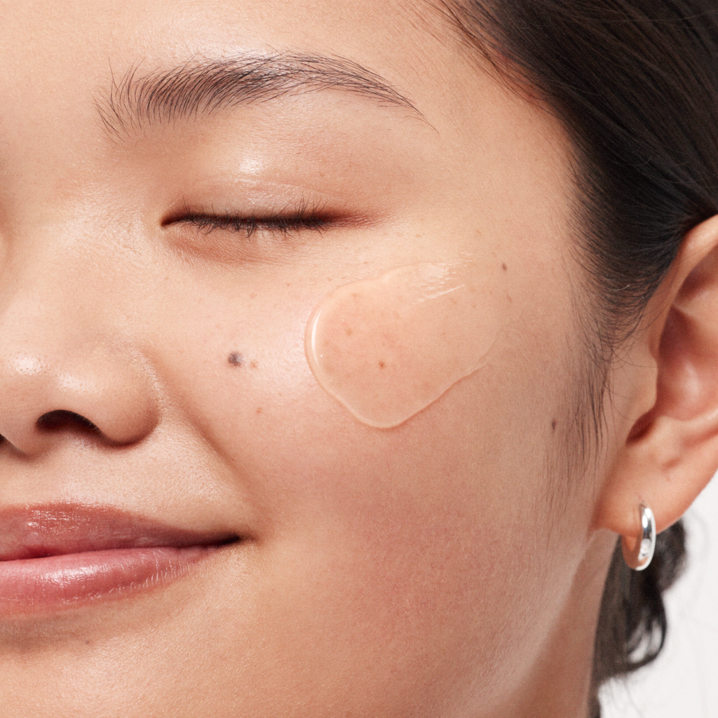 How to Choose a Sunscreen for Sensitive Skin: The Supergoop! Guide
