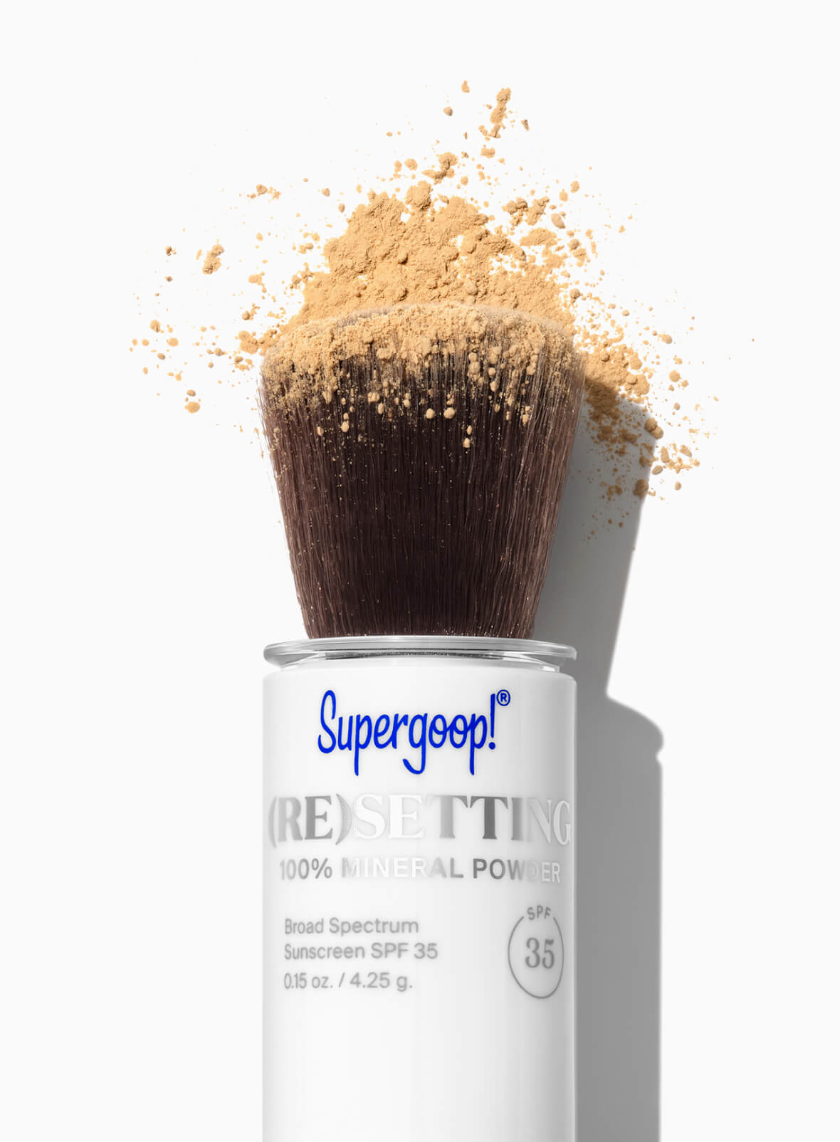 Supergoop! (Re)setting 100% Mineral Powder SPF 35 applicator and texture for Matte Prime & Reapply Set with Medium Powder