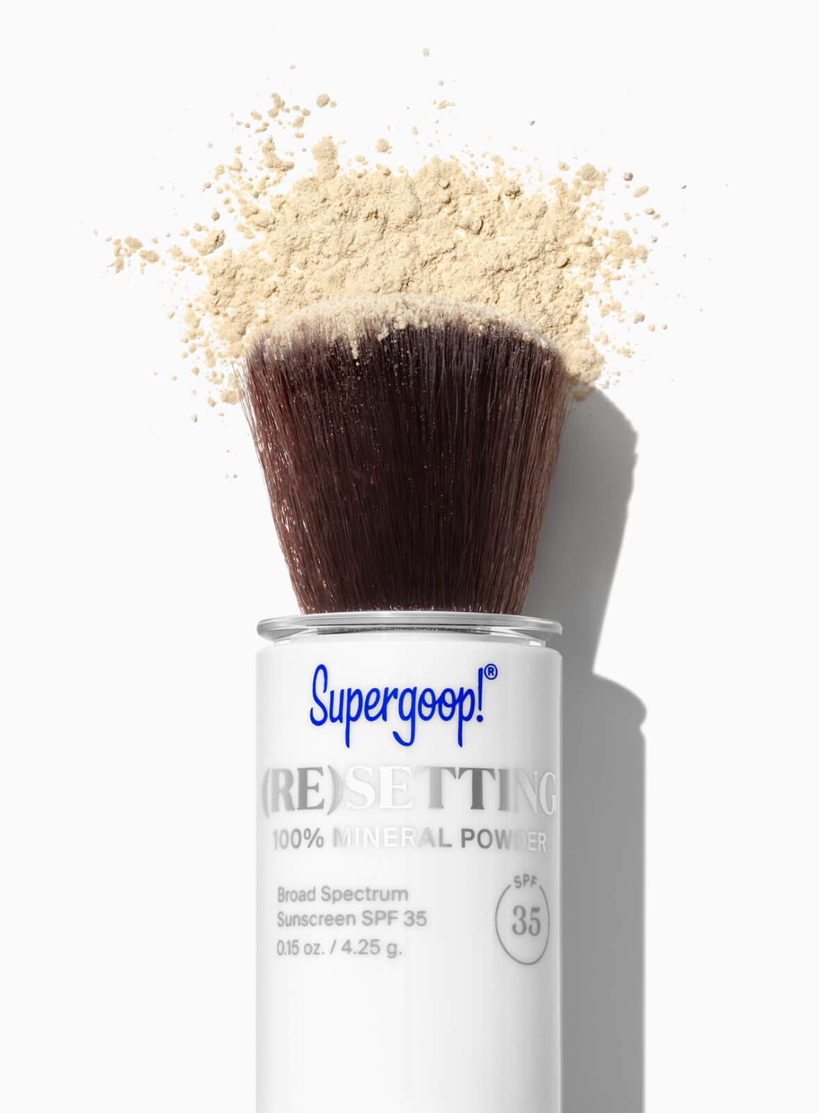 Supergoop! (Re)setting 100% Mineral Powder SPF 35 applicator and texture for Matte Prime & Reapply Set with Translucent Powder