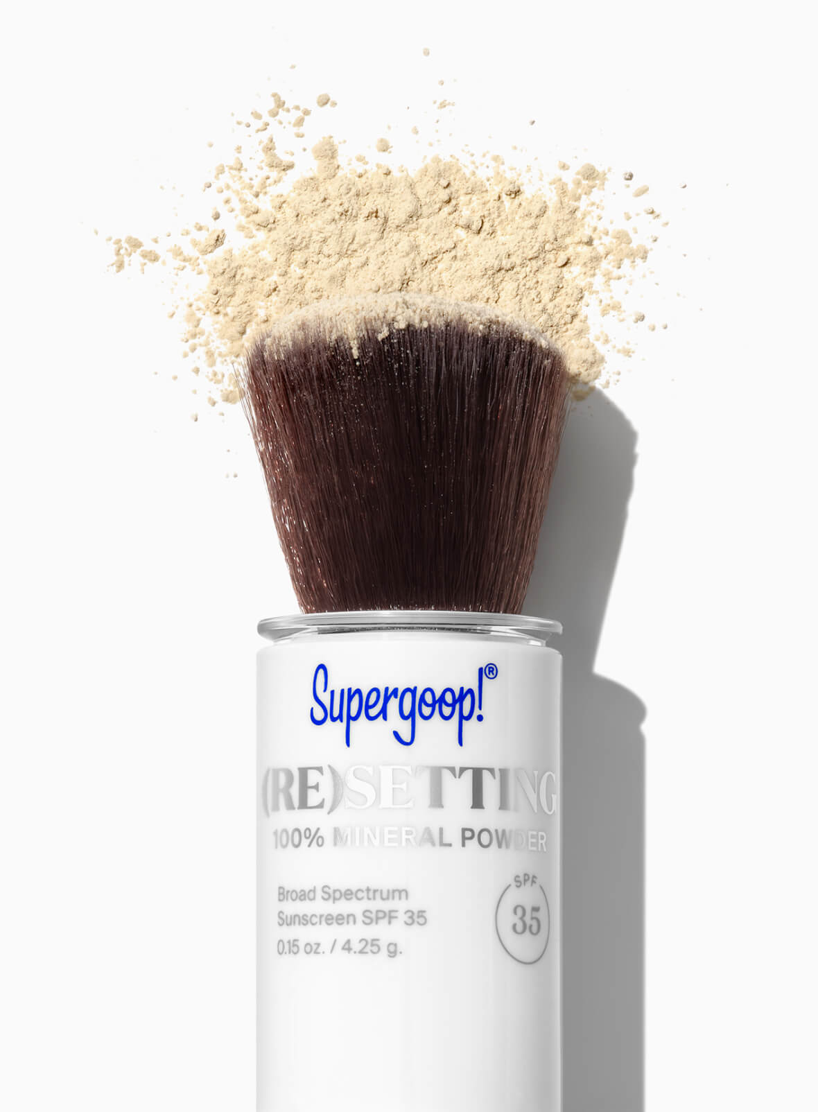 (Re)setting 100% Mineral Powder SPF 35 in shade Translucent applicator